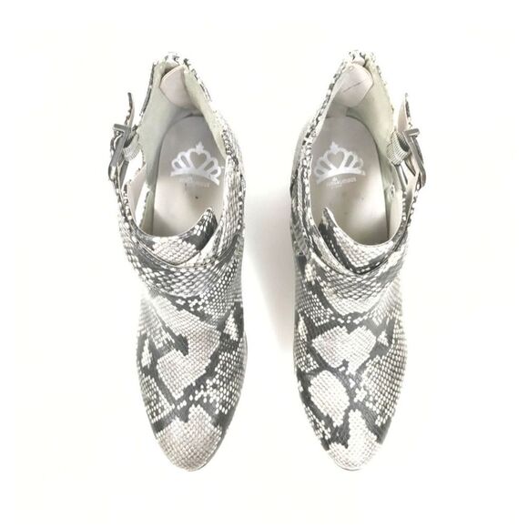 FERGALICIOUS KELSEY ANKLE BOOTS NATURAL SNAKE PRINT SIZE 9.5 - Picture 5 of 8